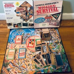 1995 National Geographic MISSION:SURVIVAL Board Game